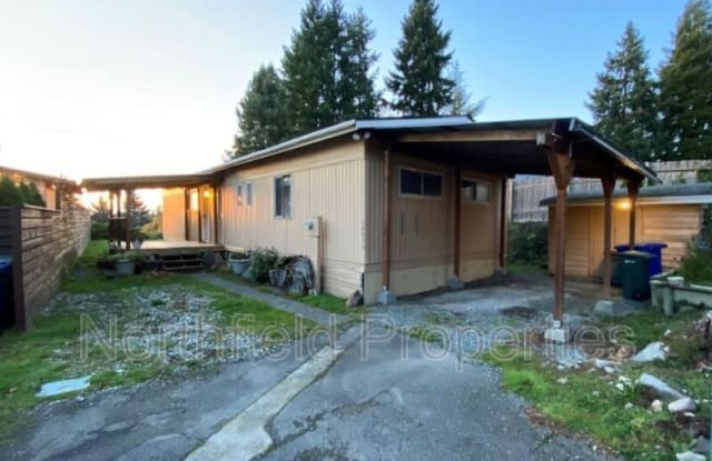 18911 NE 128th Pl - 18911 128th Place Northeast, Bothell, WA 98011
