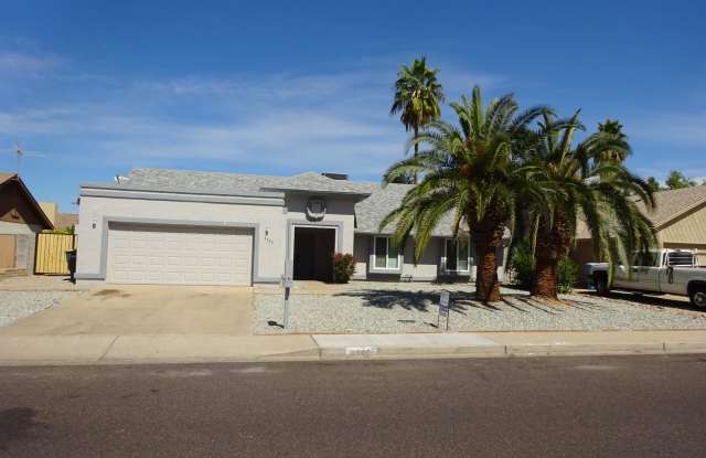3302 W CAMPO BELLO Drive - 3302 West Campo Bello Drive, Phoenix, AZ 85053