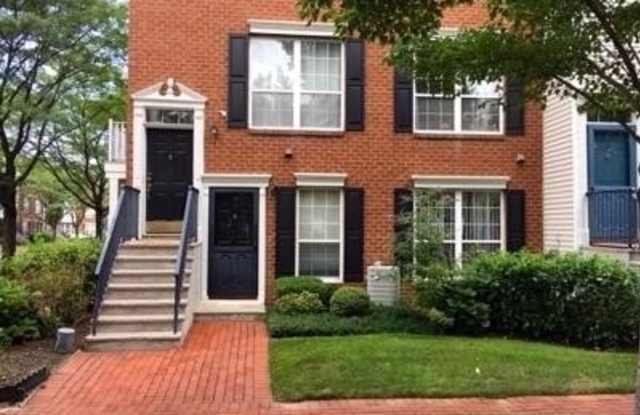 2 CRABAPPLE CT photos photos