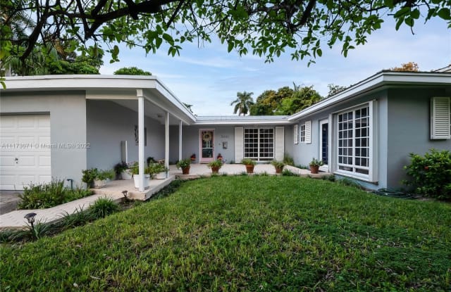 5991 SW 85 St - 5991 SW 85th St, South Miami, FL 33143
