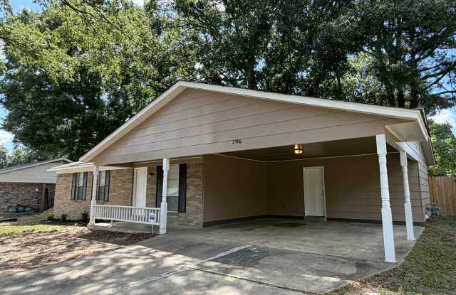 2906 Pamela Gallery 2