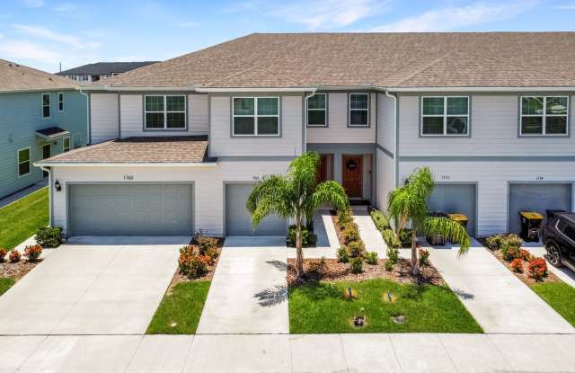 2023 Townhome in Davenport Now Available! photos photos