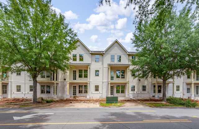 $1600 per bedroom - Available August 2026 – 5BR/5.5BA Luxury Townhome Near UA & Bryant Denny Stadium photos photos