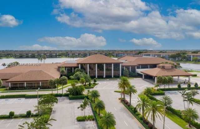 12651 SW 16th Ct photos photos