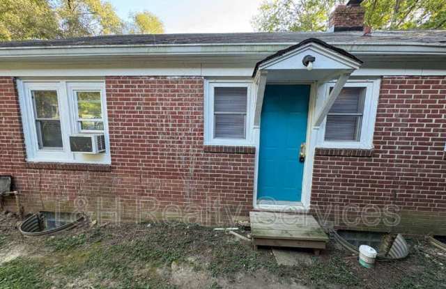 4348 Crittenden Avenue Gallery 4