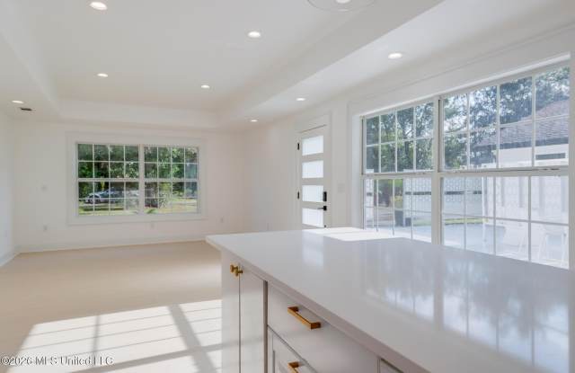 304 Ruella Avenue lot: C Gallery 4