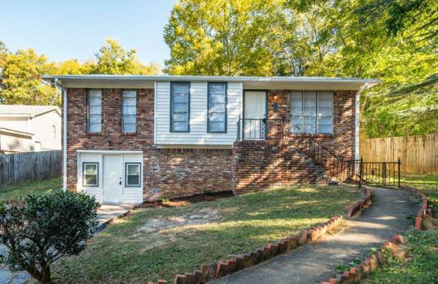 Newly Renovated 4-Bedroom Brick Beauty in Forestdale! - 606 Rose Hill Road, Forestdale, AL 35214
