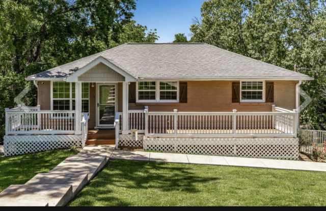 907 North Graycroft Avenue - 907 North Graycroft Avenue, Nashville, TN 37115