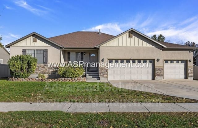7134 W 3245 S - 7134 West 3245 South, West Valley City, UT 84128