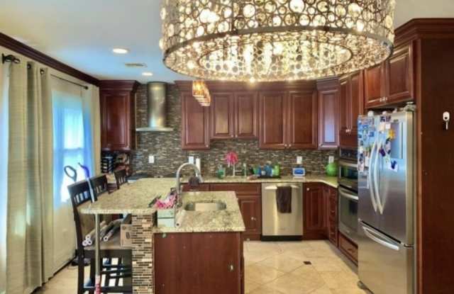 1071 VAIL RD - 1071 Vail Road, Parsippany-Troy Hills, NJ 07054