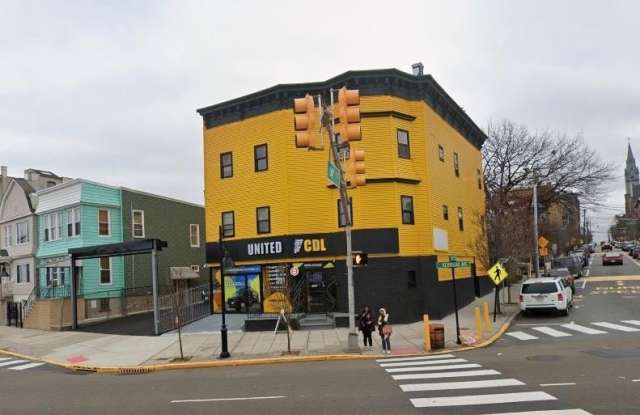 1400 KENNEDY BLVD photos photos