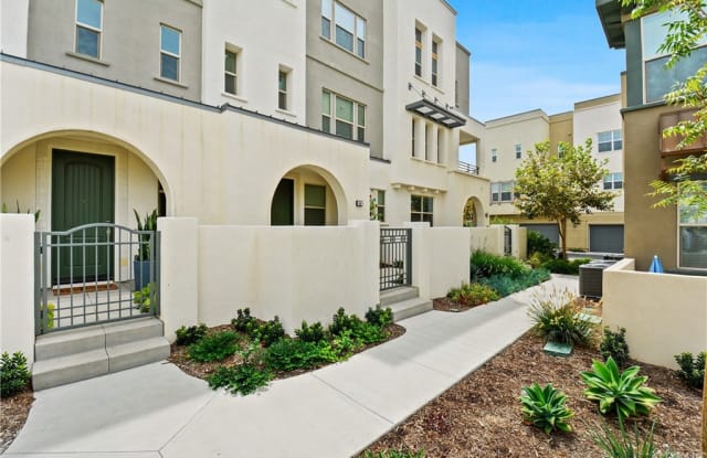 146 Acamar - 146 Acamar, Irvine, CA 92618