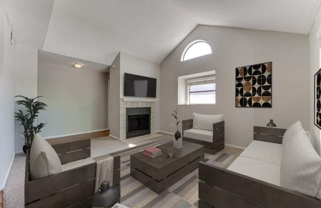 Bardin Oaks photos photos