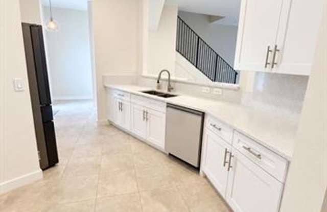 2931 SW 18th Terrace th 2931, Fort Lauderdale, FL 33315 Gallery 1