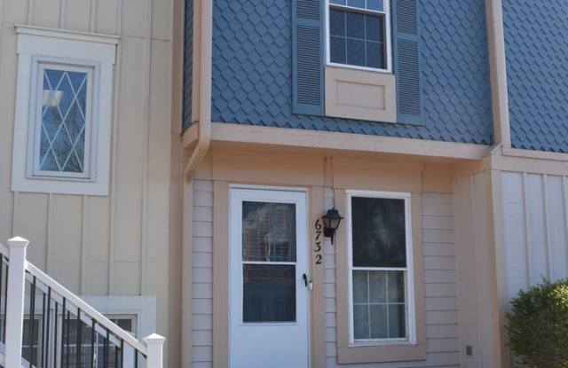 Lovely Updated Littleton Townhome in Wonderful Location photos photos