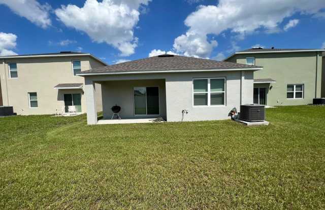734 CHINOY ROAD Gallery 3