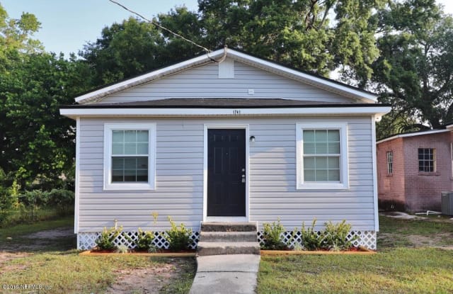 1741 CALLAHAN ST - 1741 Callahan Street, Jacksonville, FL 32207