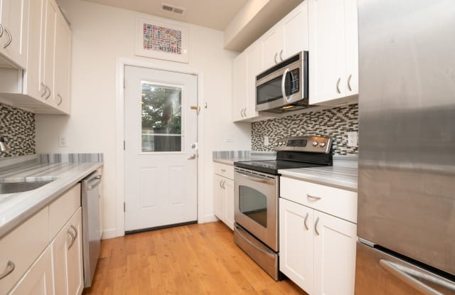 722 19th St NE - 722 19th Street Northeast, Washington, DC 20002