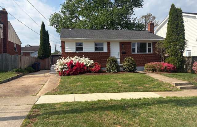 6408 WINNEPEG Road - 6408 Winnepeg Road, North Bethesda, MD 20817