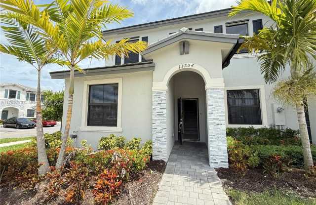 13224 SW 286th St photos photos