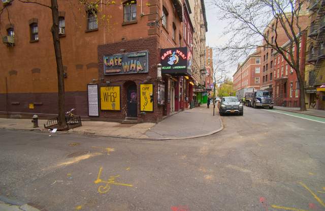 120 Mac Dougal Street Gallery 3