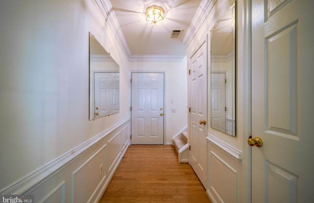 5924 TERRAPIN Place Gallery 4