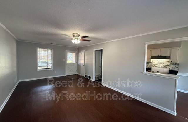 892 Oaklawn Place Gallery 3