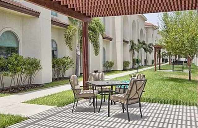 APT 15 - 1412 E Keeton Ave - McAllen Gallery 4