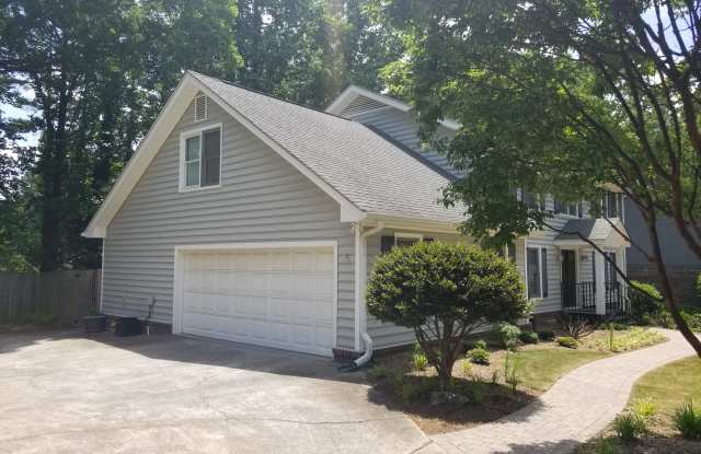 5121 Corners Drive Gallery 3