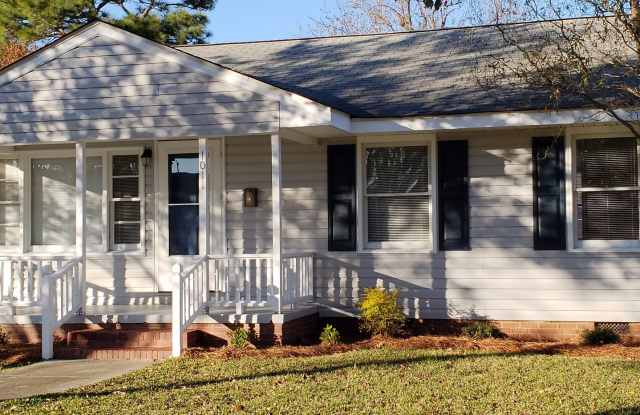 3 Bedroom 1 Bath Home in Godwin Heights Gallery 1