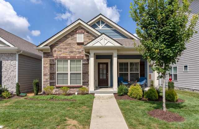 Come see this wonderful home in Burkitt Springs! - 1131 Frewin Street, Nashville, TN 37135