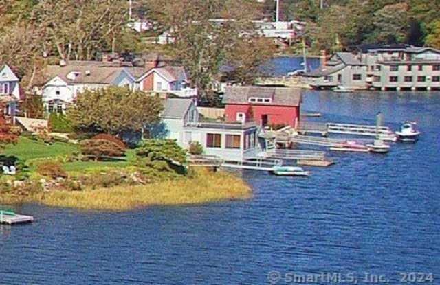 233 Harbor Road - 233 Harbor Road, Southport, CT 06890