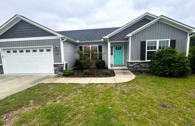 228 Patriot Drive Gallery 1