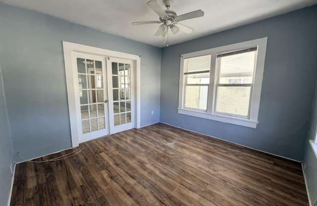 216 S 16th Avenue photos photos