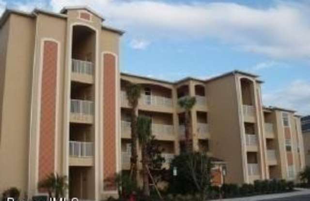 6858 Toland Drive unit: 304 photos photos