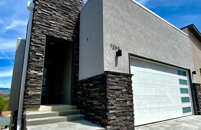 Close to Micron, 3 Bedroom 3 bath w/ a Million Dollar View! photos photos Close to Micron, 3 Bedroom 3 bath w/ a Million Dollar View! photos photos