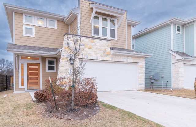 Huge Home in Perfect South Austin Location photos photos