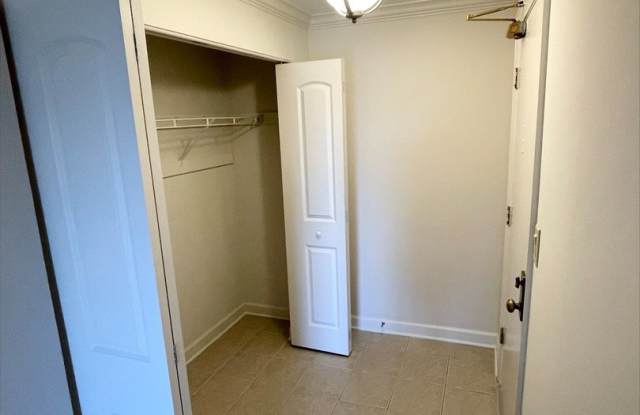 1755 lake cook Road Gallery 4