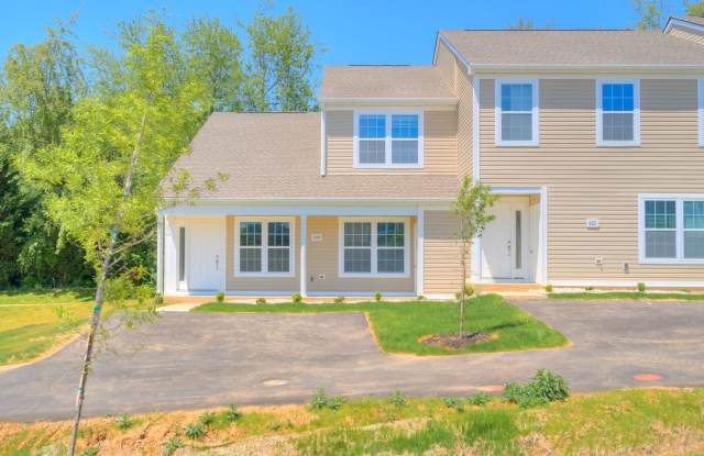 690 Twisted Oak Drive | 3 Bed 2 Bath | End Unit Townhouse| August 11th photos photos