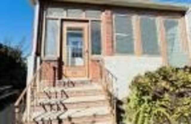 181 Mc Clean Avenue photos photos