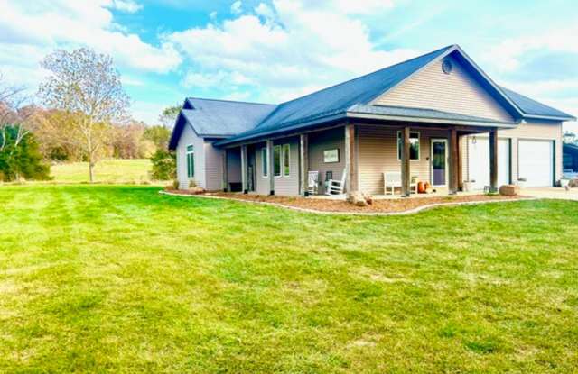 Country Home in Eldon, MO photos photos