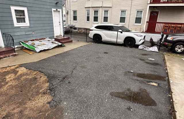 119 Andover Street - 119 Andover Street, Lawrence, MA 01843 119 Andover Street - 119 Andover Street, Lawrence, MA 01843