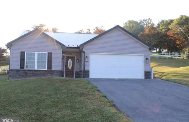 775 ALANDALE DRIVE - 775 Alandale Drive, Guilford, PA 17202 775 ALANDALE DRIVE - 775 Alandale Drive, Guilford, PA 17202