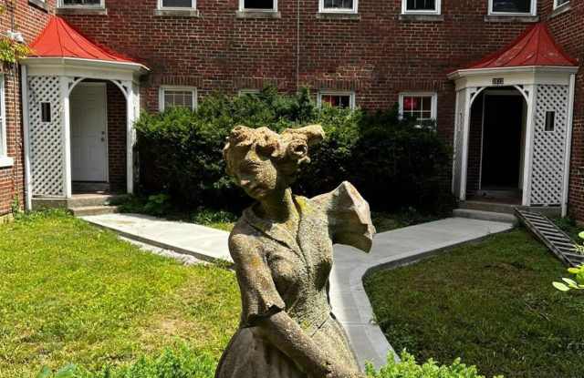 2834 Harrison Avenue photos photos
