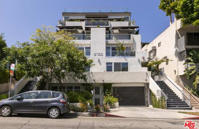 8703 West WEST KNOLL Drive - 8703 N West Knoll Dr, West Hollywood, CA 90069