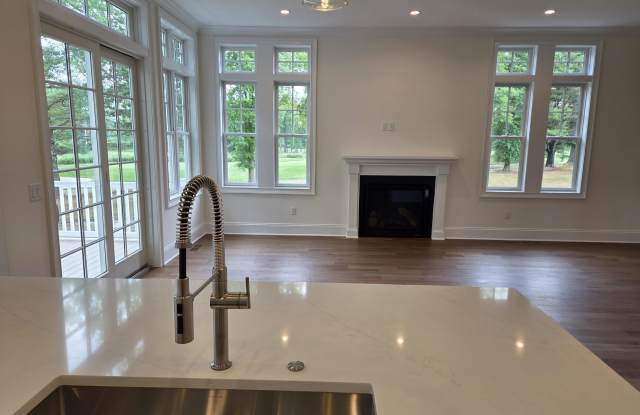 156 Eagle Way Gallery 3