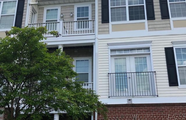 1867 CEDAR COVE WAY #21 - 1867 Cedar Cove Way, Marumsco, VA 22191