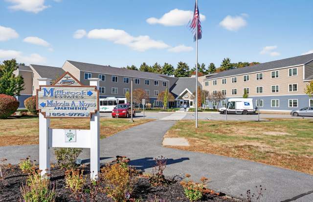 300 East Bridge Street photos photos