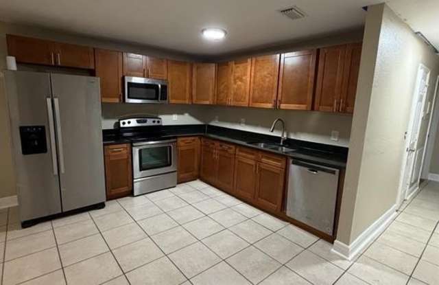 31 NE 56th St photos photos