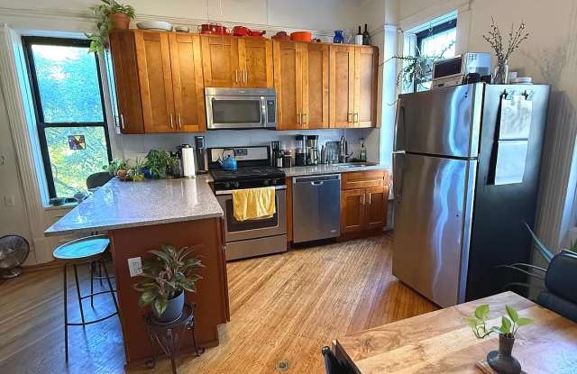 153 Underhill Ave # 1 Gallery 4